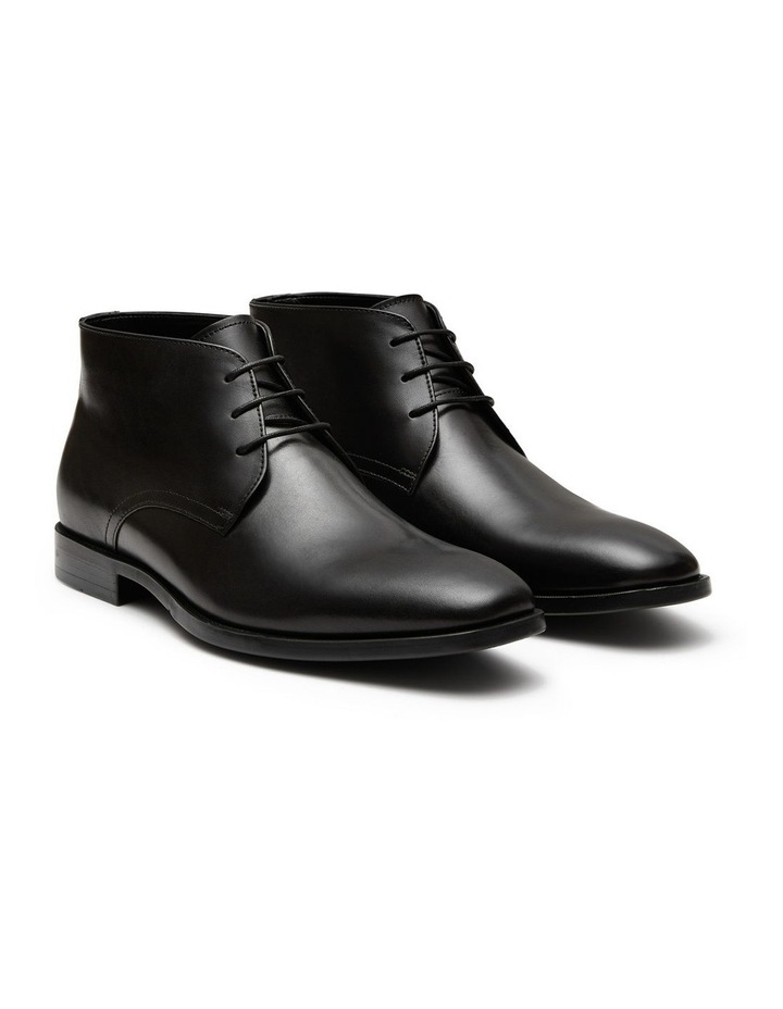 Adams Leather Chukka Boots in Black
