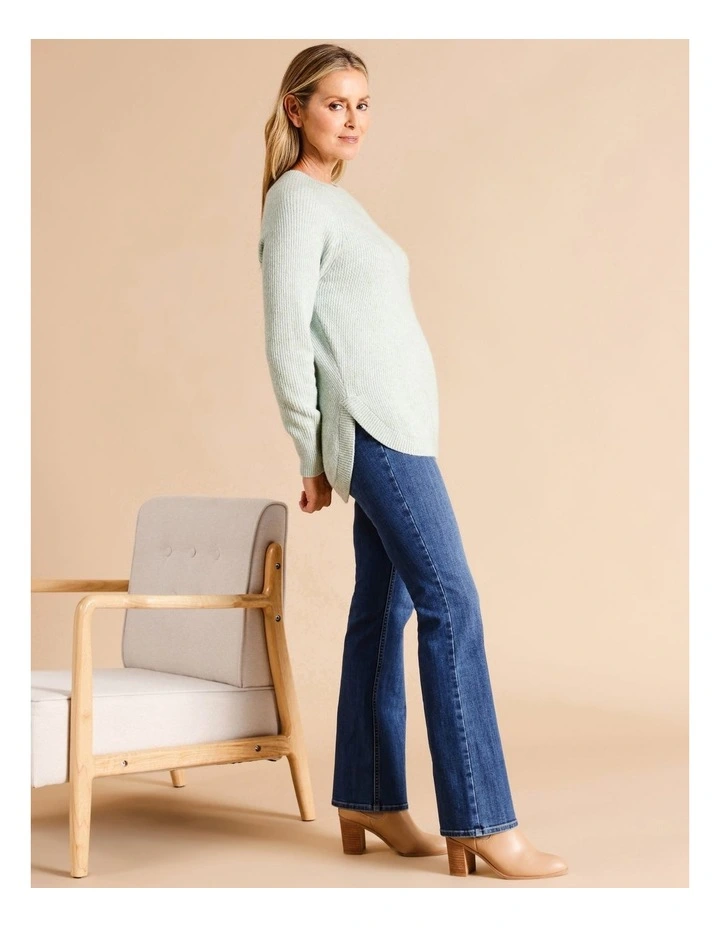 Diagonal Rib Jumper With Curved Hem In Light Green Marle