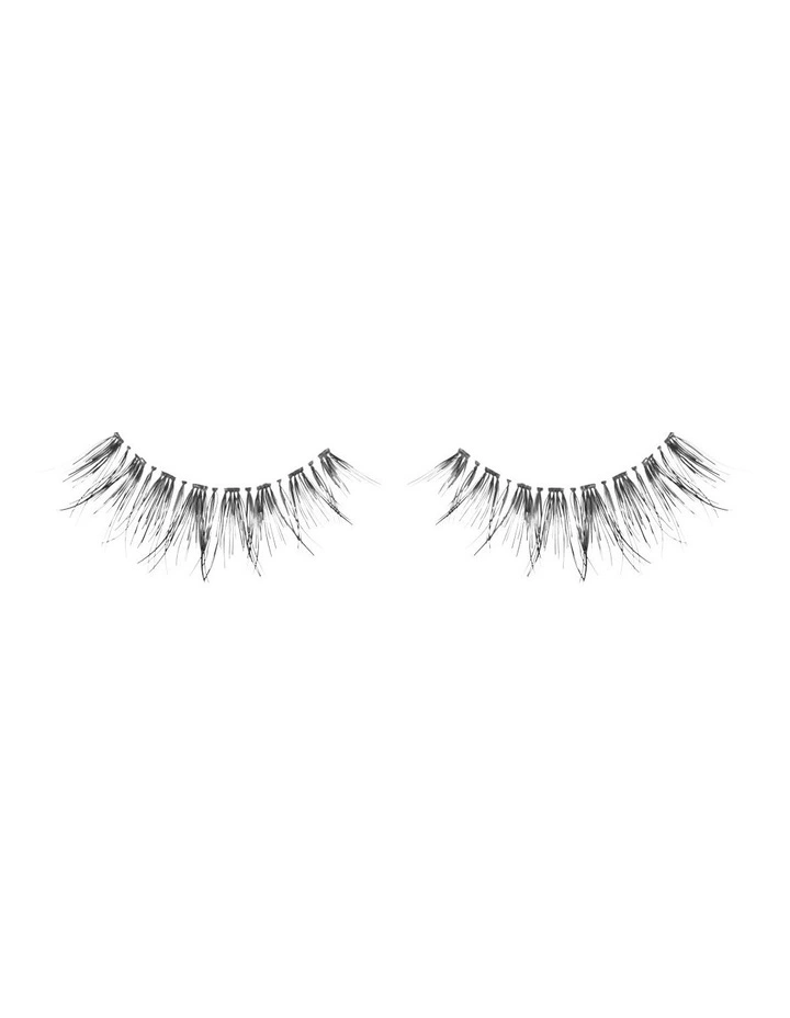Look Real Faux Natural Lashes