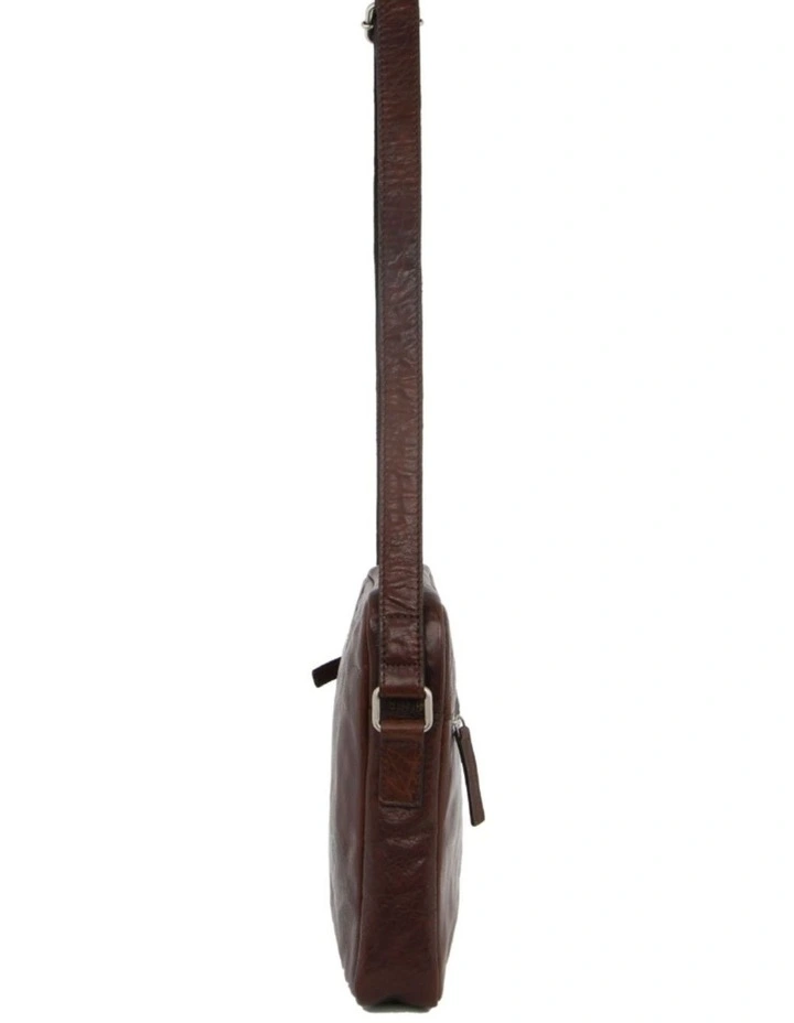 Rustic Leather I-Pad Bag in Brown