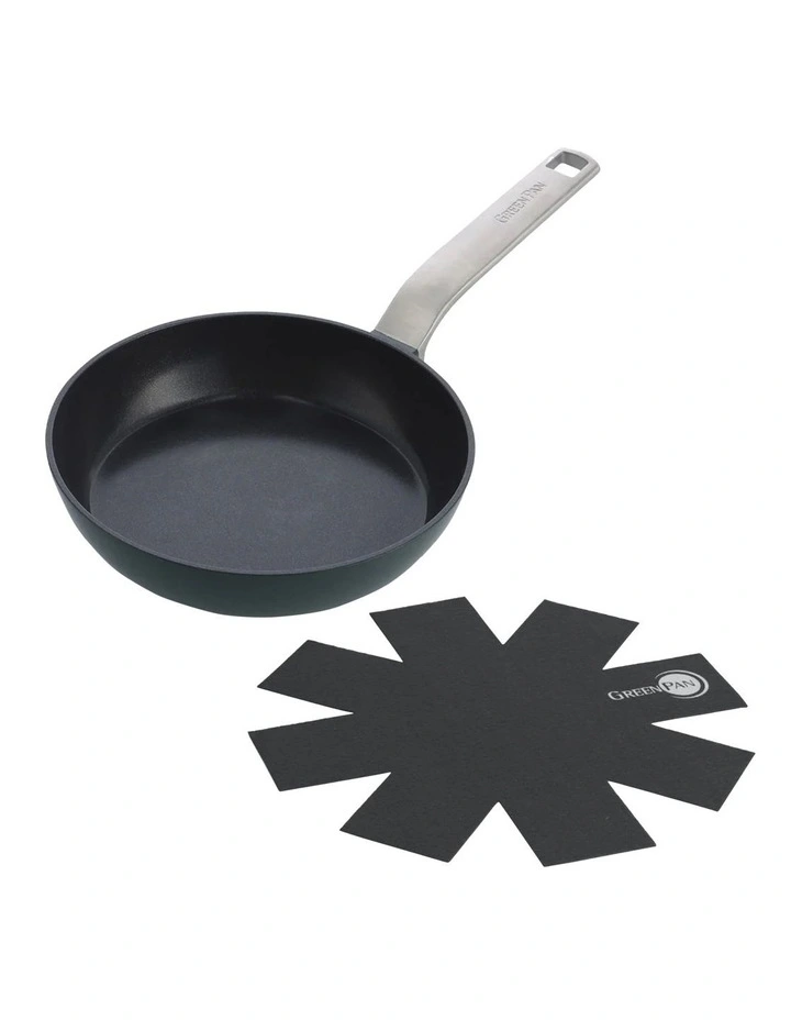 Evolution 20cm Frypan in Pine Green
