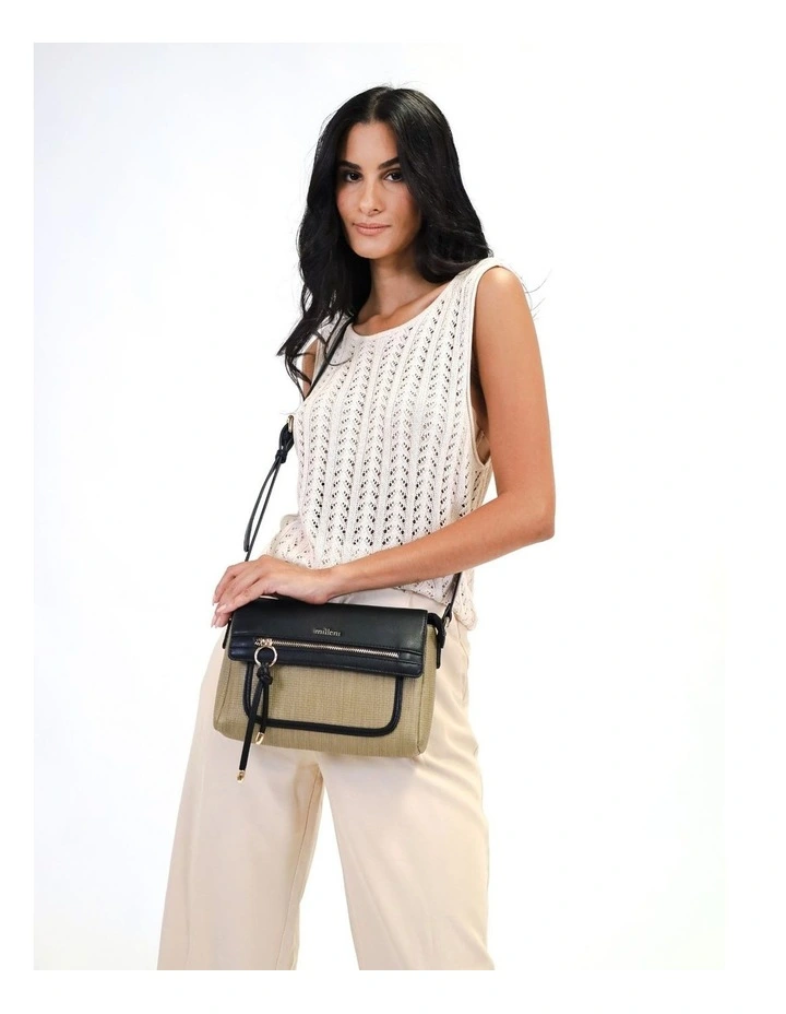 Fashion Flap-Over Crossbody Bag in Green