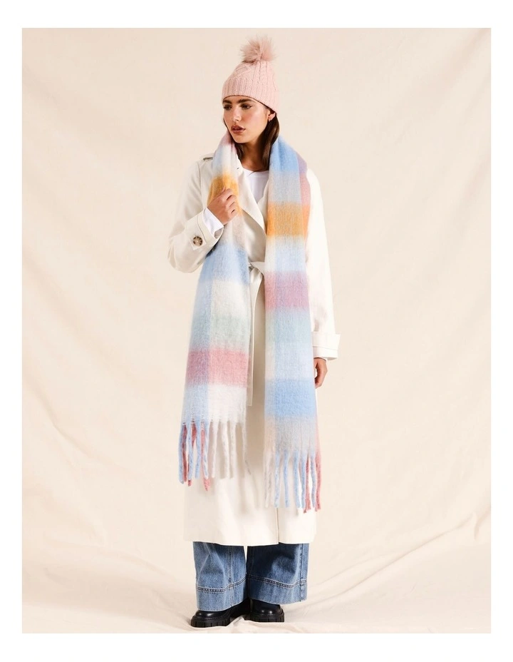 Chunky Check Winter Scarf in Pink