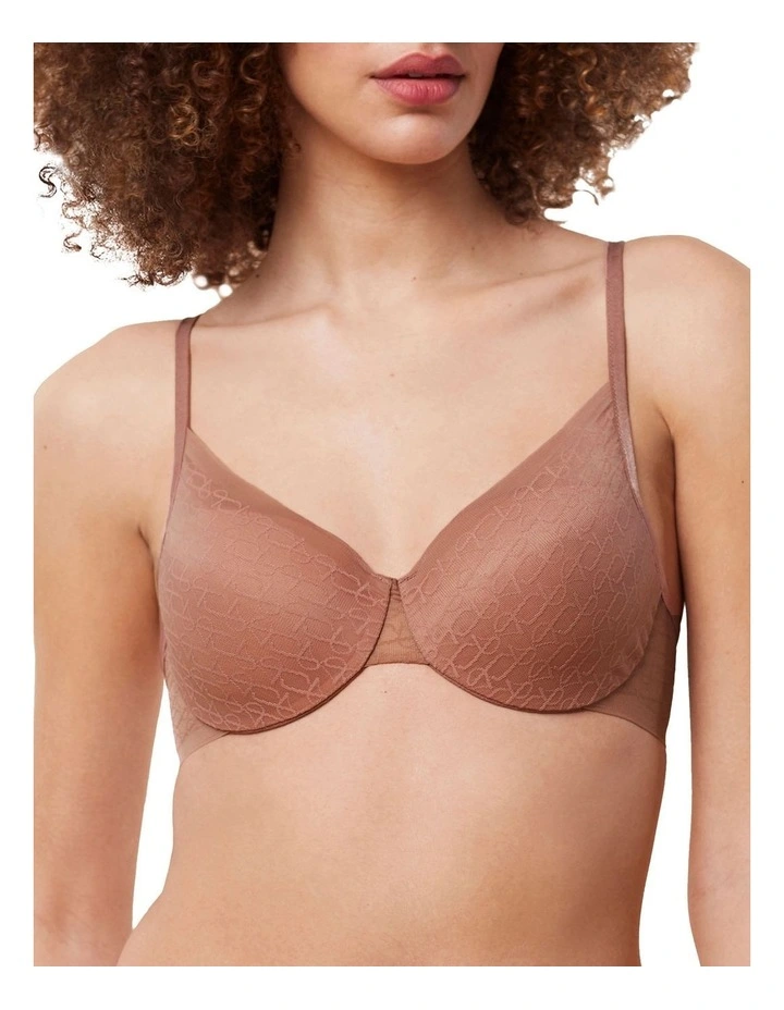 Signature Sheer Ex Bra in Toasted Almond