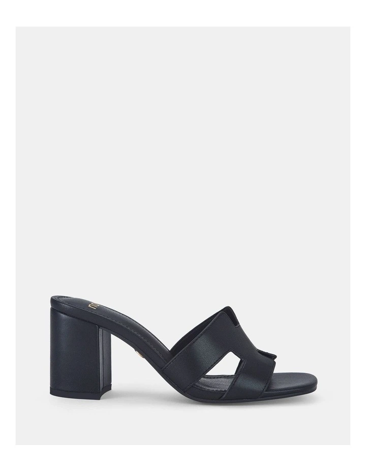 Francine High Heels in Black