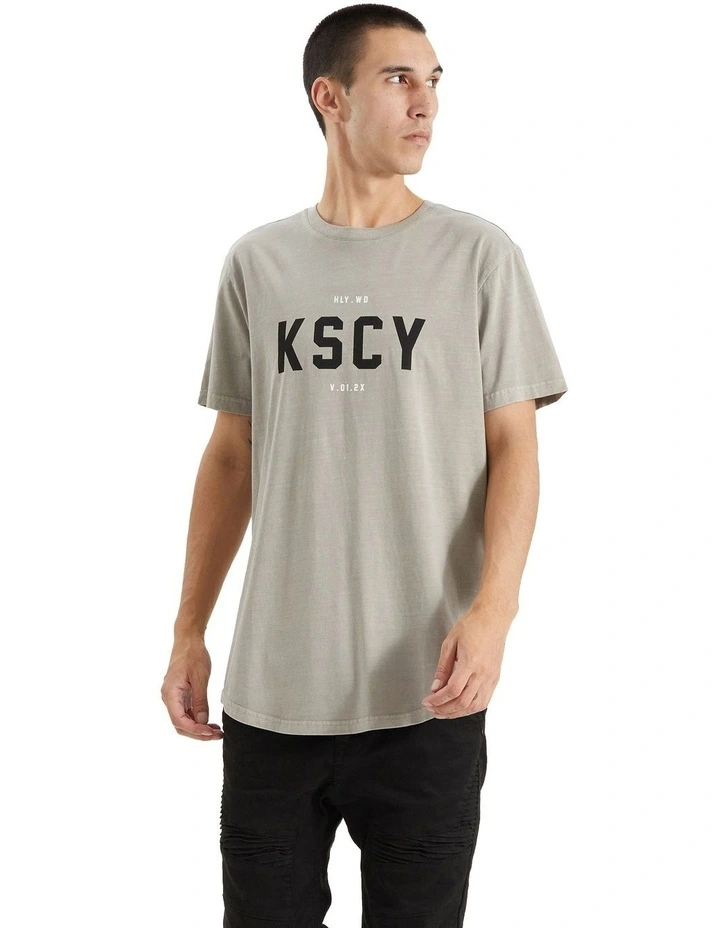 Dilon Dual Curved Tee in Pigment Paloma