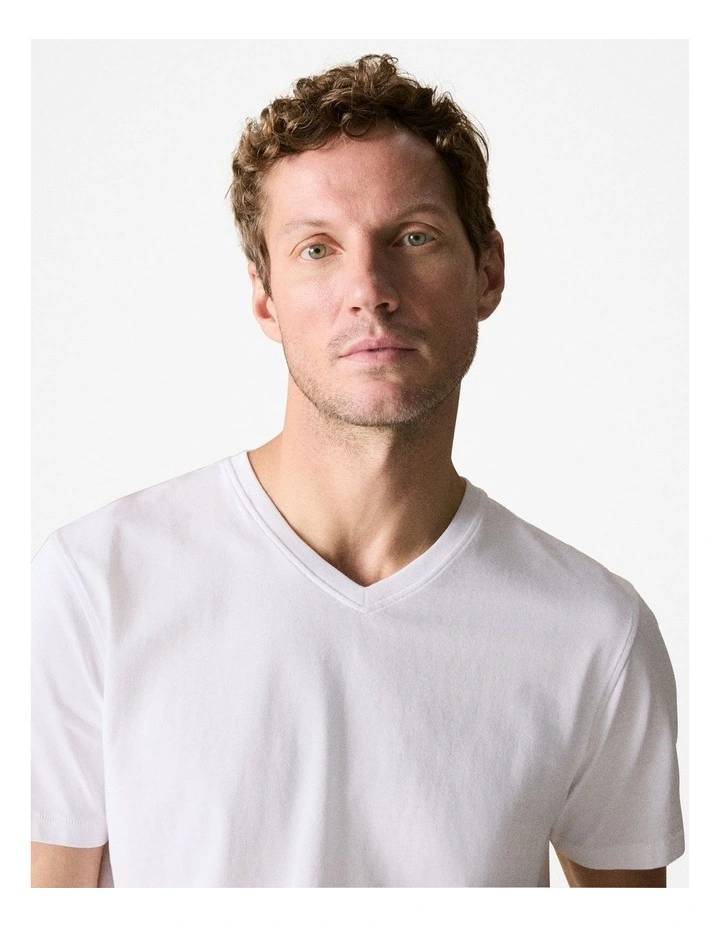 Organic Cotton V Neck T-shirt in White
