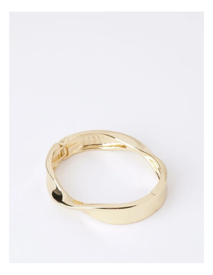 Wavy Bangle Bracelet in Gold