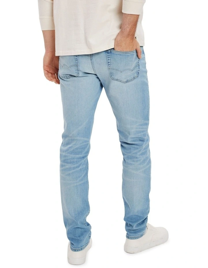 Airflex Athletic Fit Jean in Blue