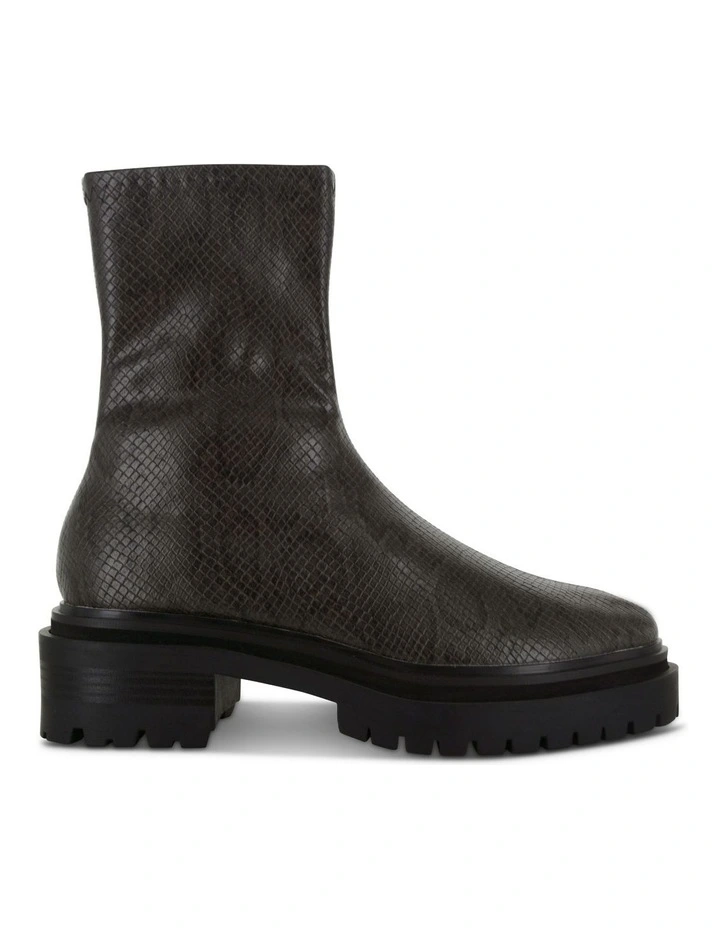 Peyton III Ankle Boots in Charcoal
