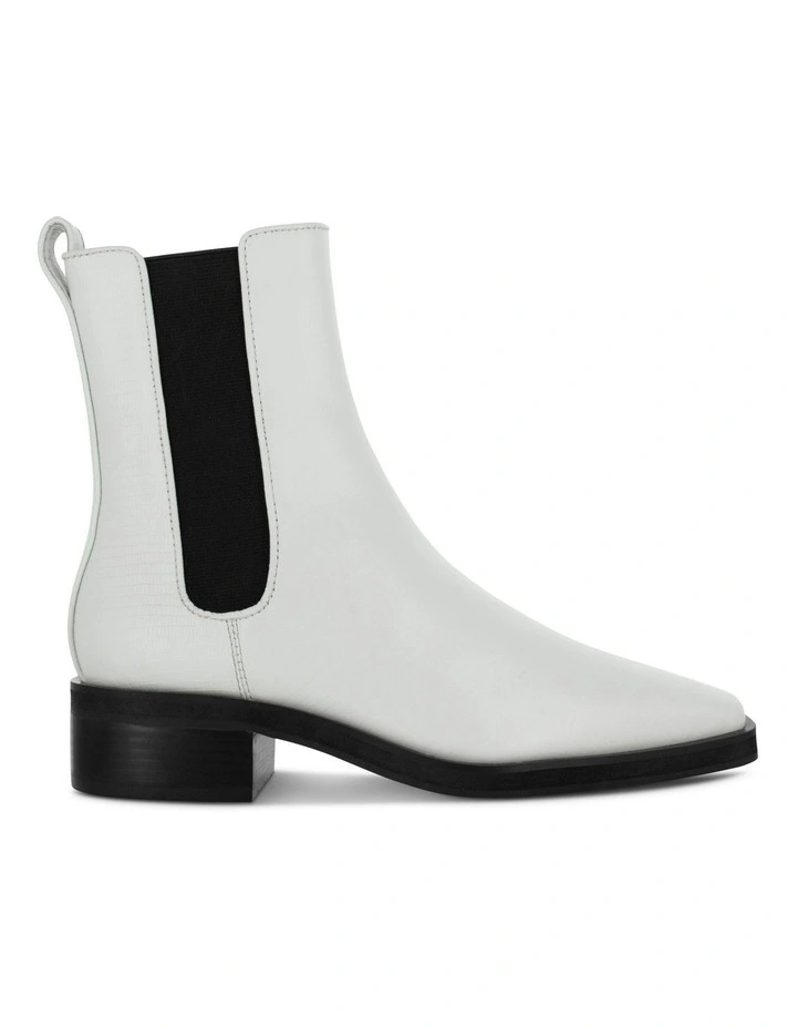 Milan Ankle Boots in White