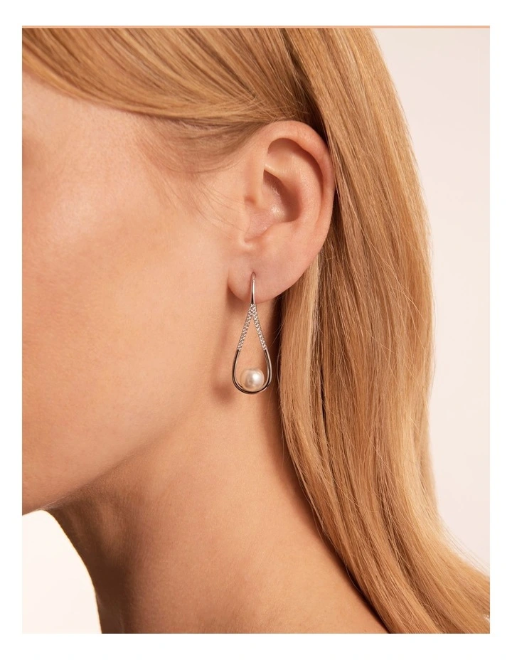Pearl Balance Hook Earring in Silver