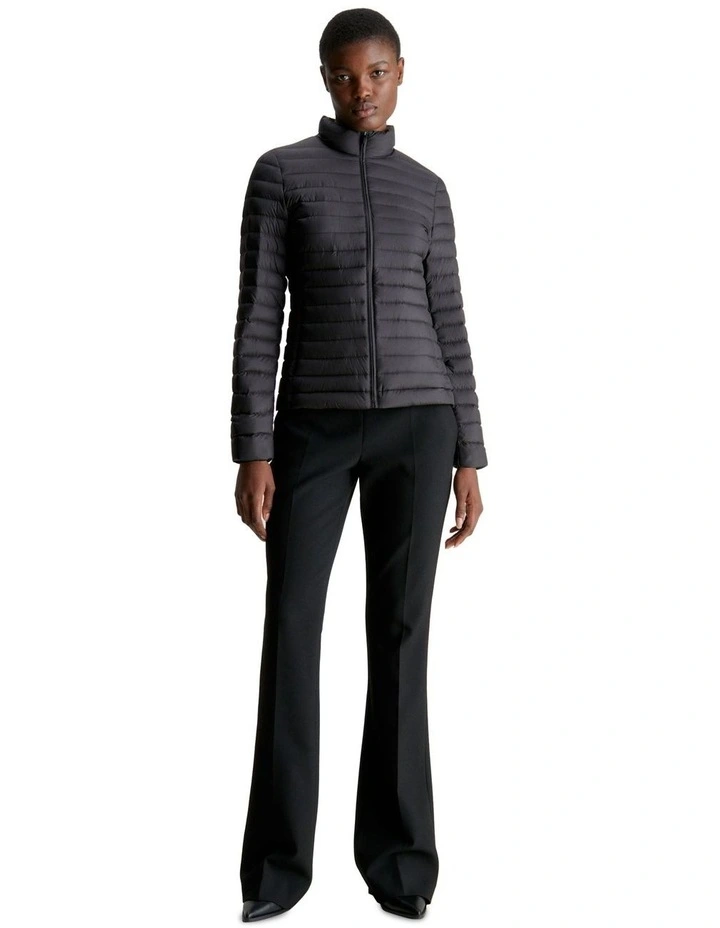 Packable Super Lw Padded Jacket in Black