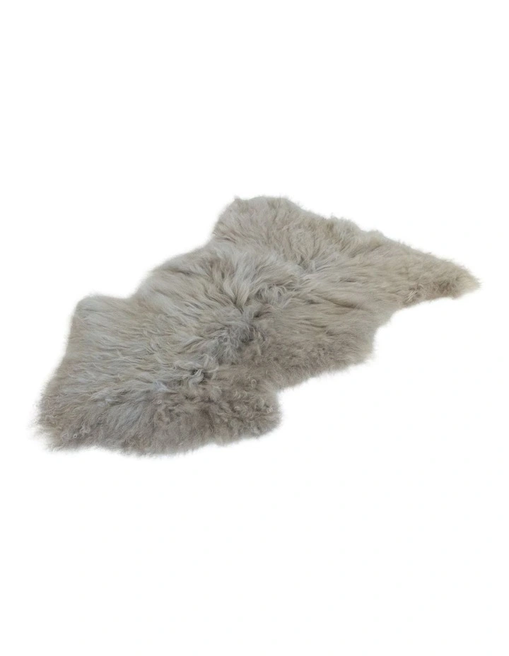 Long Wool Sheepskin Throw Rug in Grey