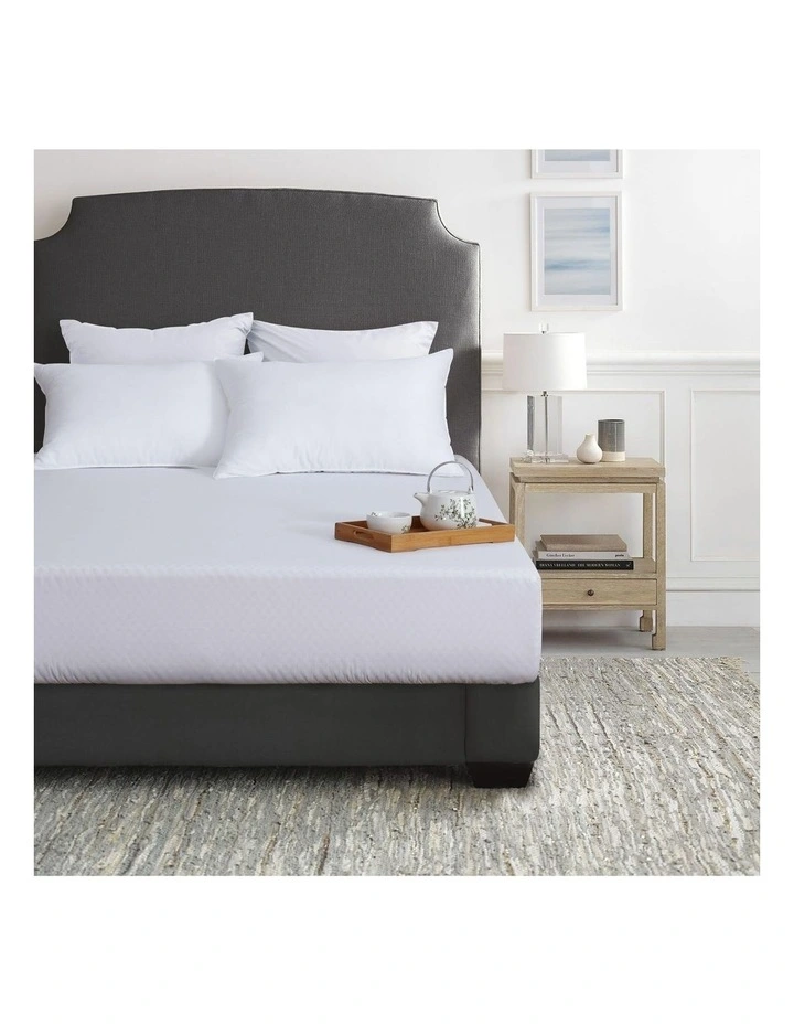 Bamboo Cotton Jersey Waterproof Mattress Protector in White