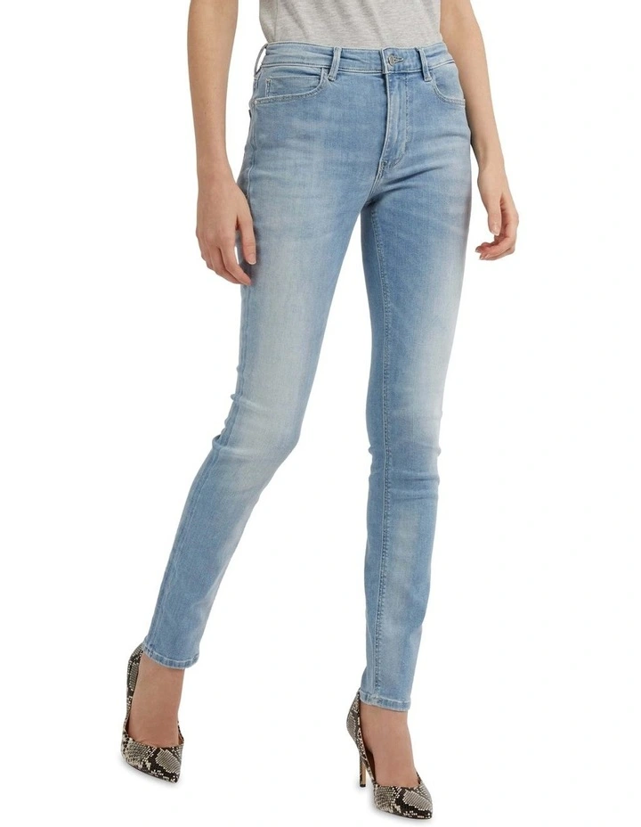 1981 Skinny in Carrie Light