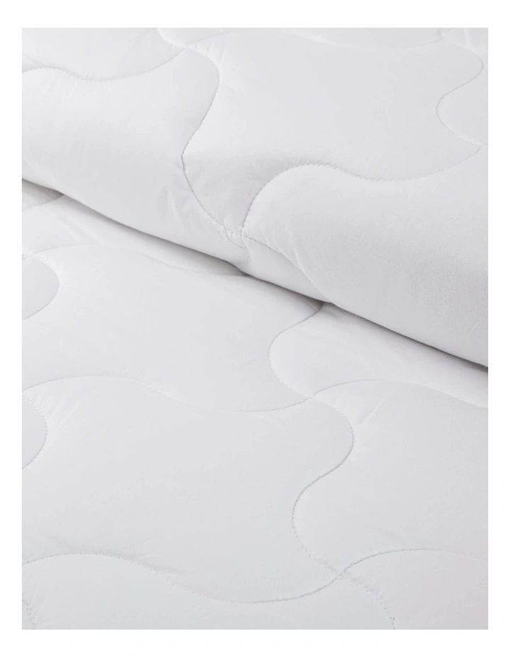 Luxury Alpaca Blend Wool Quilt in White