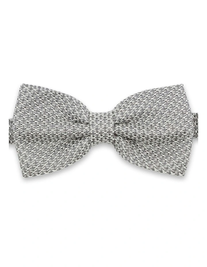 Grenadine Bow Tie in Silver
