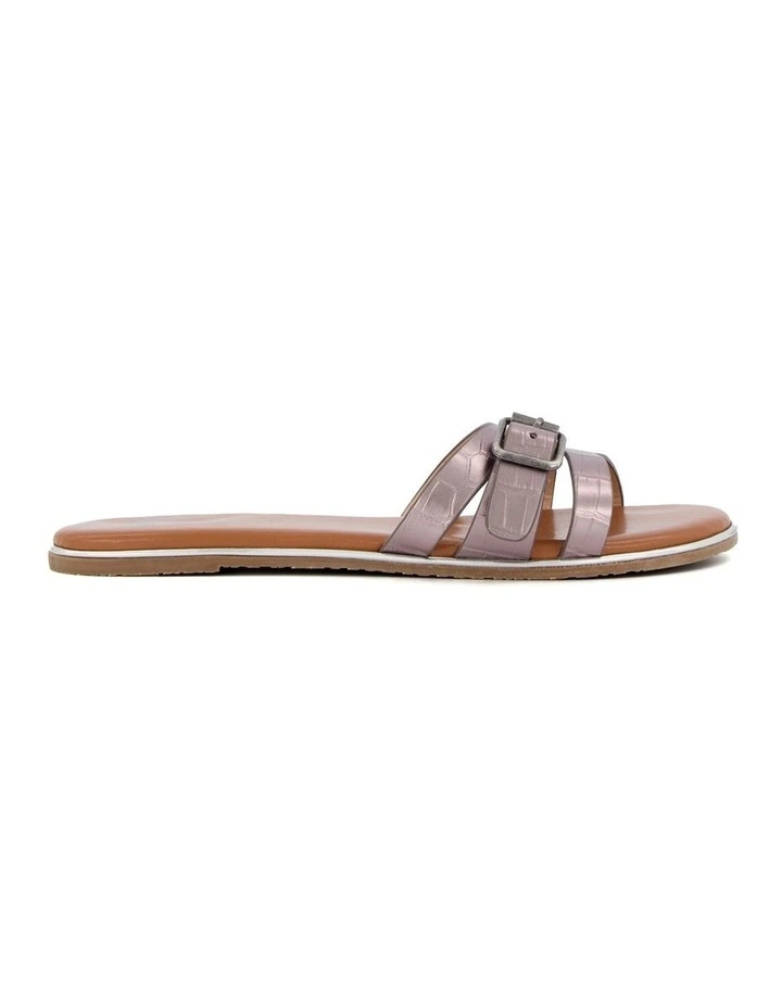 Liza Slip-On in Grey