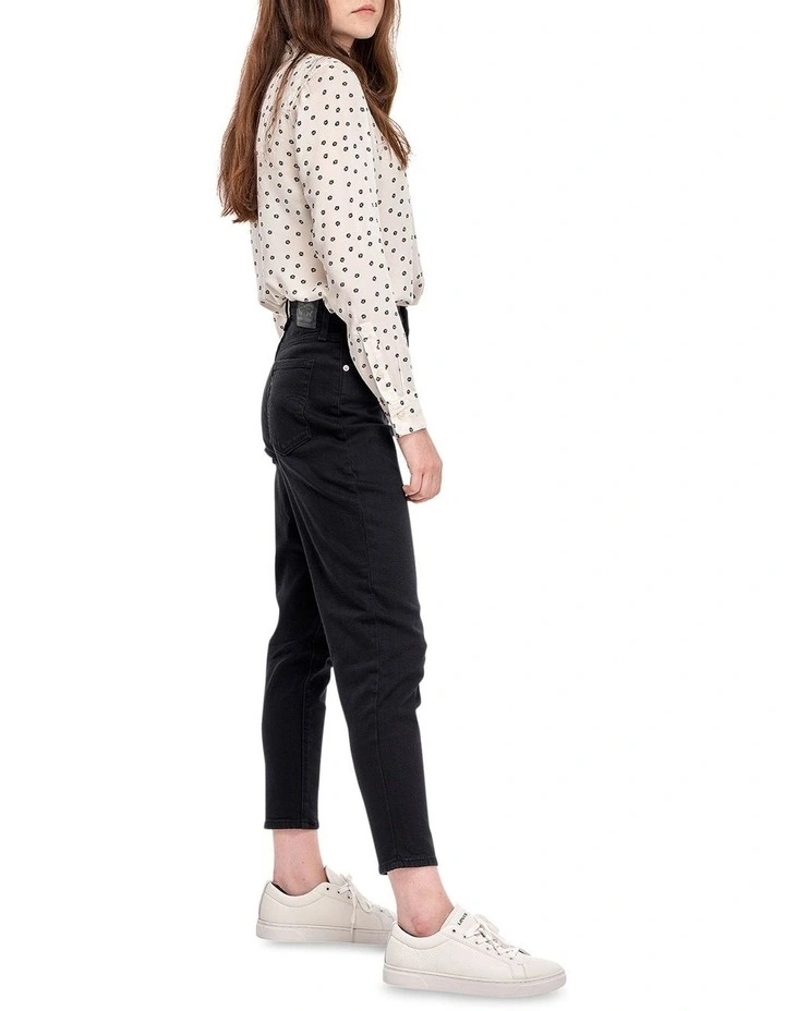 High-Waisted Mom Jeans in Flash Black
