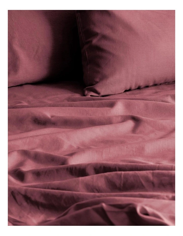 Maison Vintage Sheet Set in Syrah