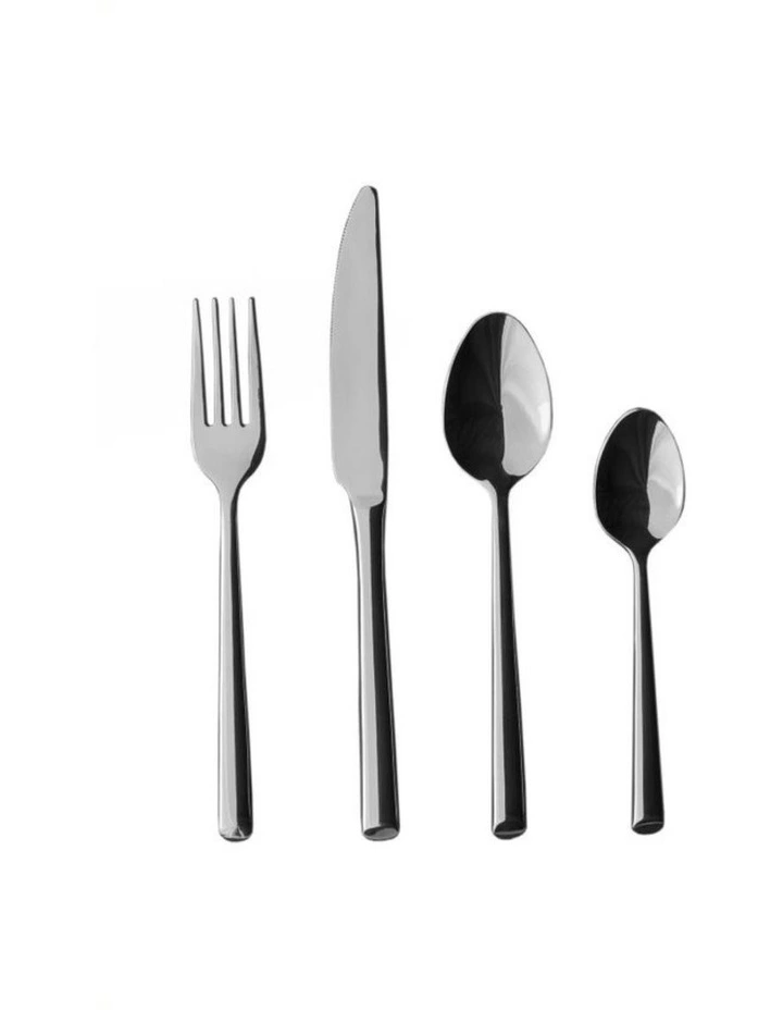 Beautiful Classic Forged 24 Piece Set in Silver