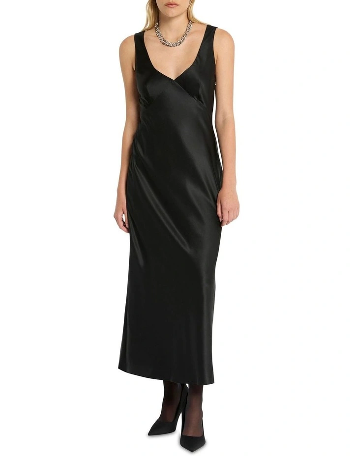 Escaped Love Silk Dress in Black
