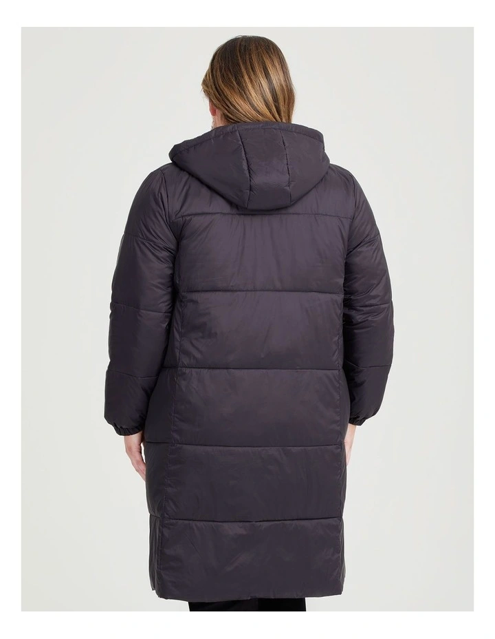 Long Line Zip Puffer Jacket in Black