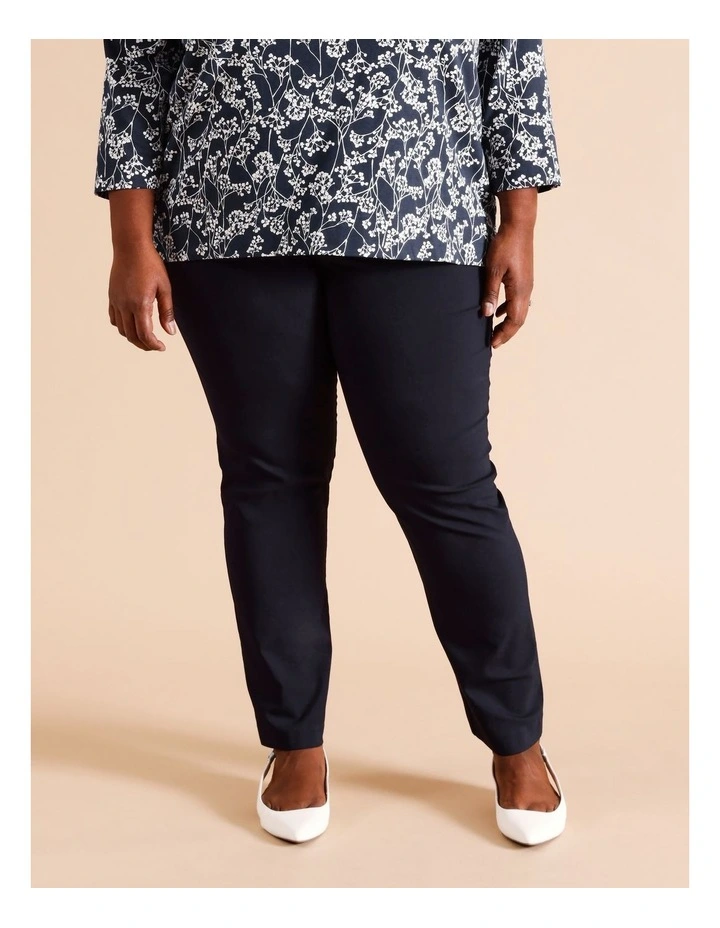 Sustainable Viscose Blend Wardrobe Staple Slim Pant In Navy
