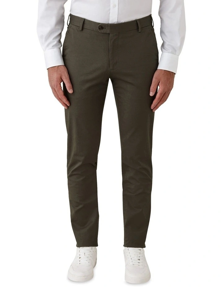 Gerrard Tailored Fit Trouser in Green