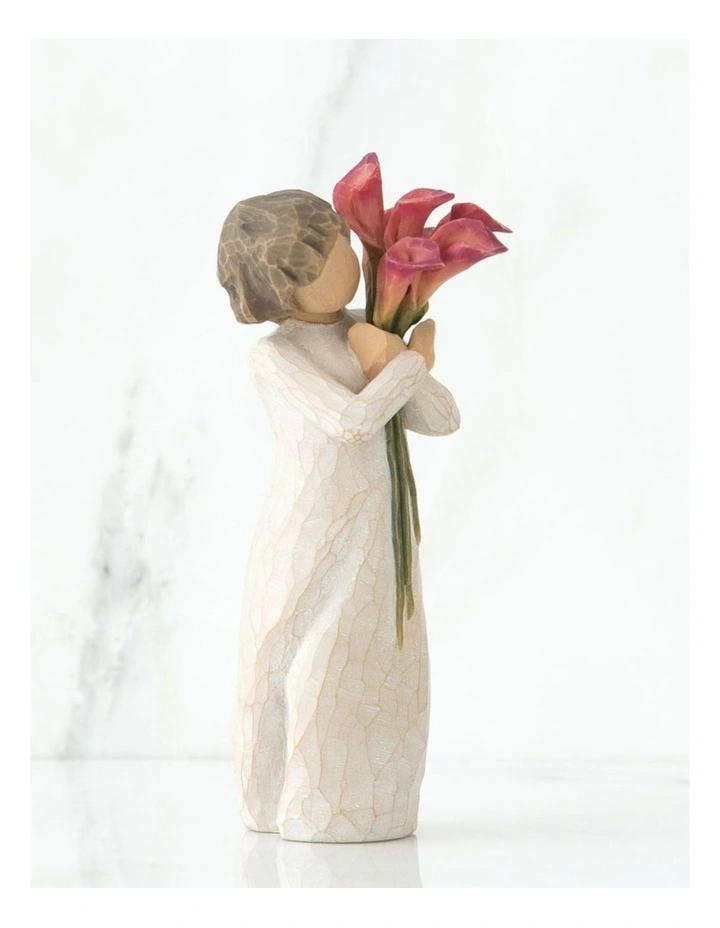Bloom Sculpted Figure in White