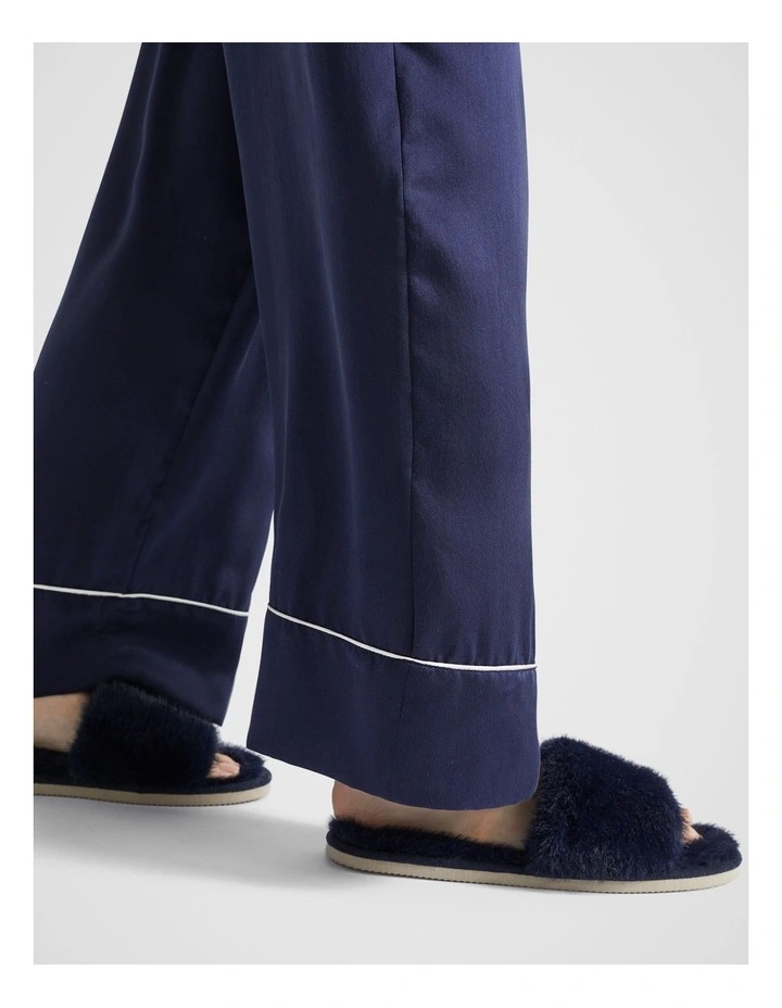Cosy Slipper in Midnight Sky