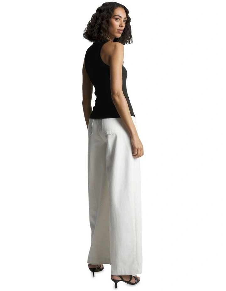 Ribbed Slim Fit Tank Top in Black