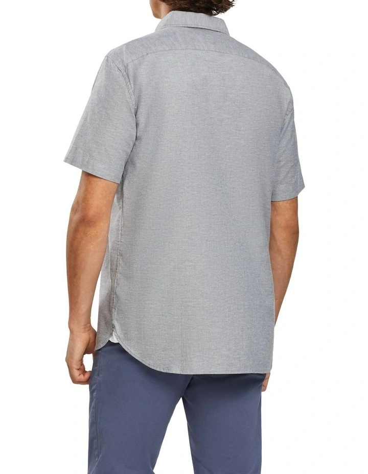 Flex Oxford Short Sleeve Shirt in Blue