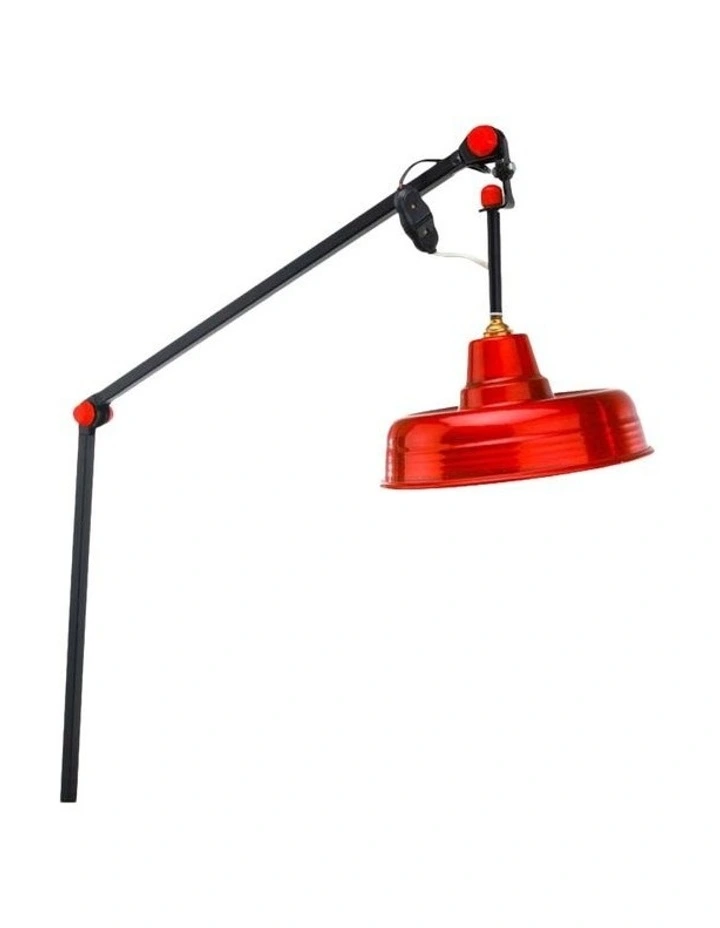 Carrom Lamp in Red