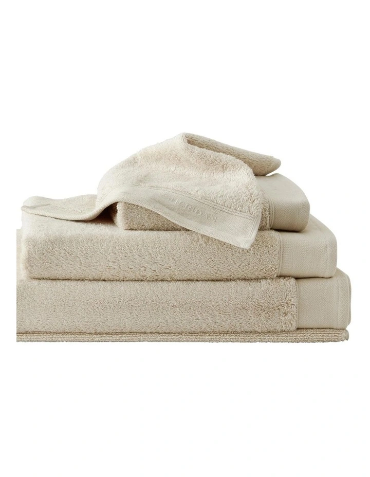 Eris Soft Luxury Towel Collection in Limestone