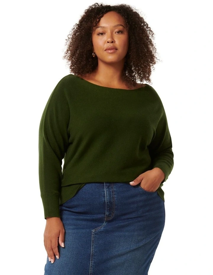 Tilda Tipped Shoulder Knit Jumper in Green