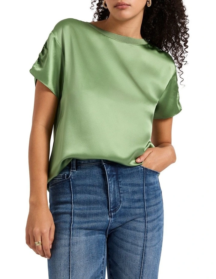 Melanie Silk Mix Top in Olive