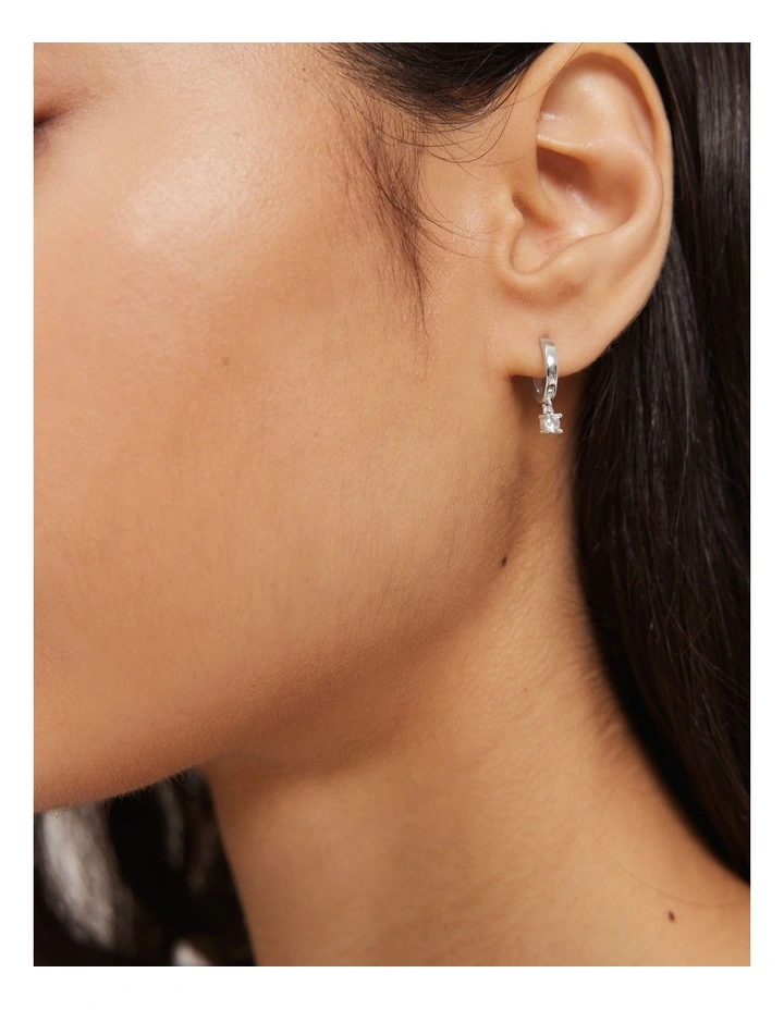 Ava Mini Crystal Earring in Silver
