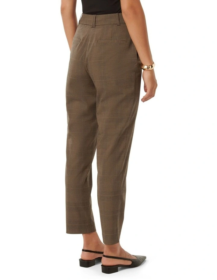Gianna Tapered Pants in Brown