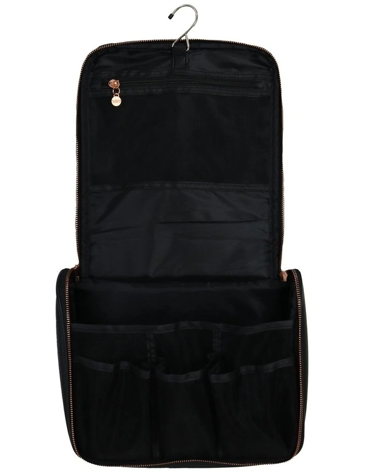 Premium Travel bag With Hook in Black