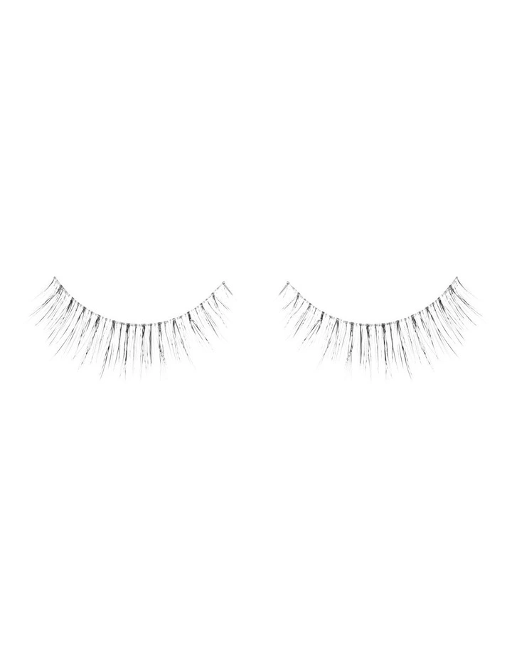 Look Real Faux Natural Lashes