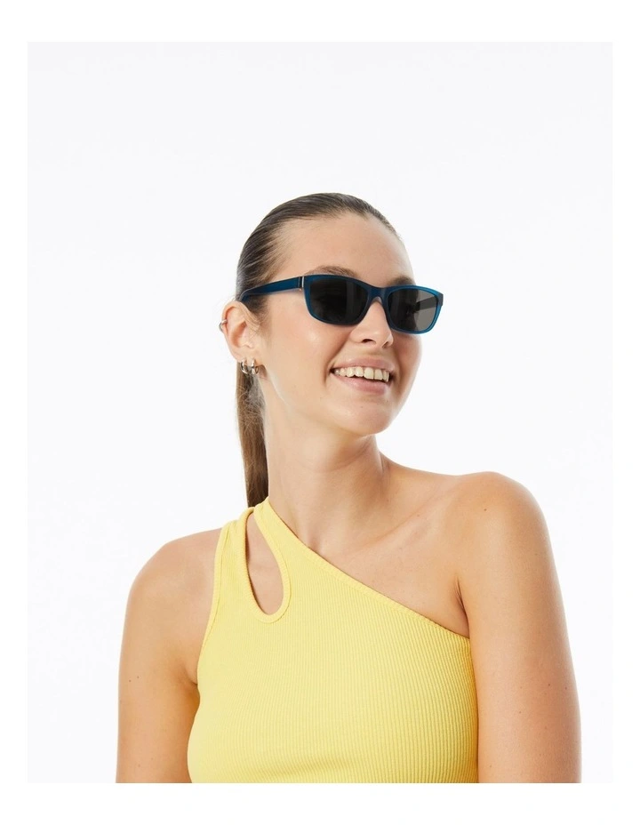 Sunglasses with Polarised Grey Lenses in Midnight Blue