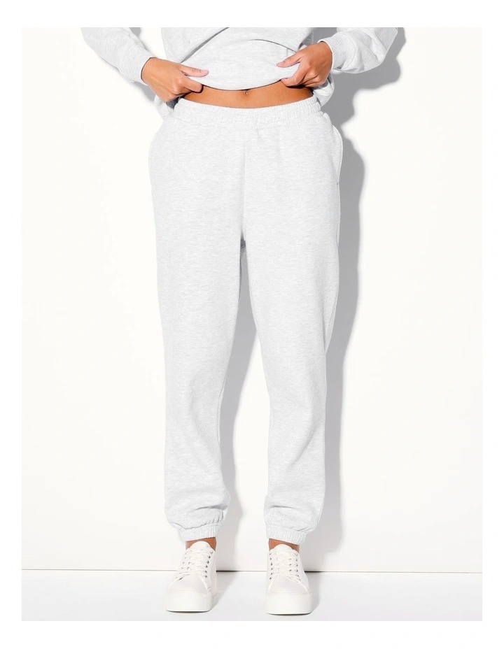 Elastic Cuff Relaxed Trackpant in Grey
