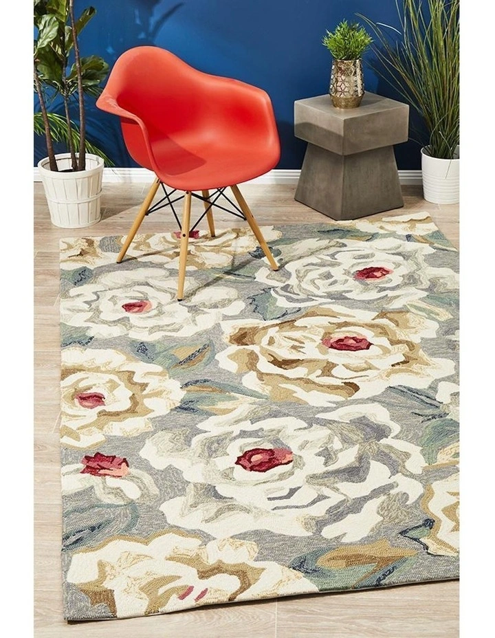 Copacabana Gorgeous Peony Rug in Grey