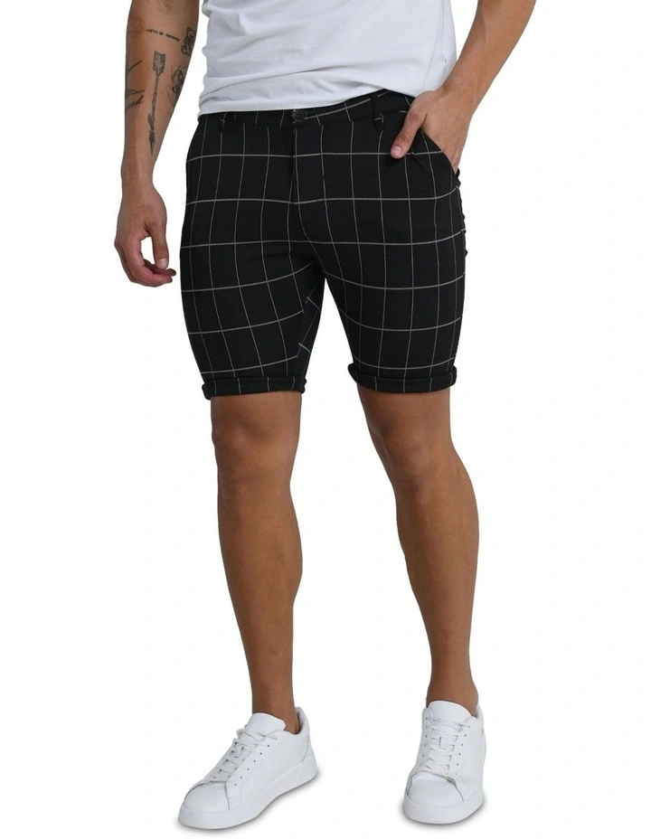 Hereford Checkered Short in Black/White