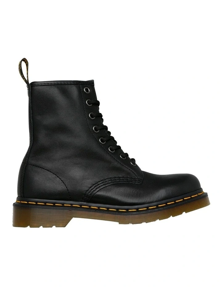 1460 8 Eye Boots in Nappa Black