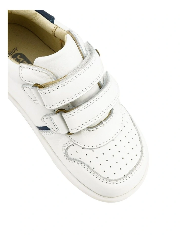 Iwalk Riley Shoes in White