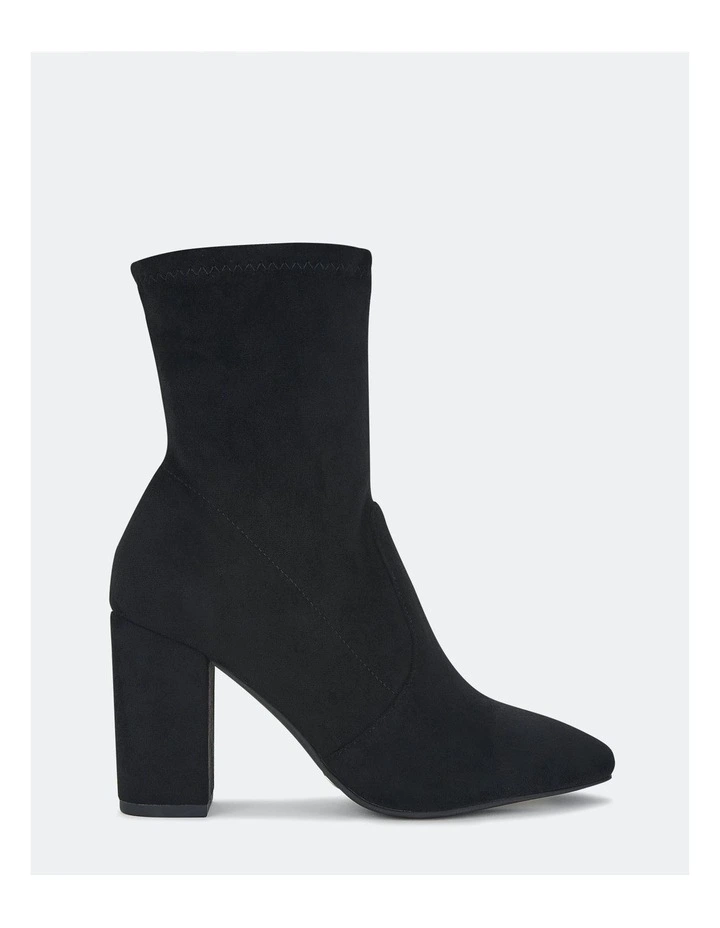 Kellan Boot in Black