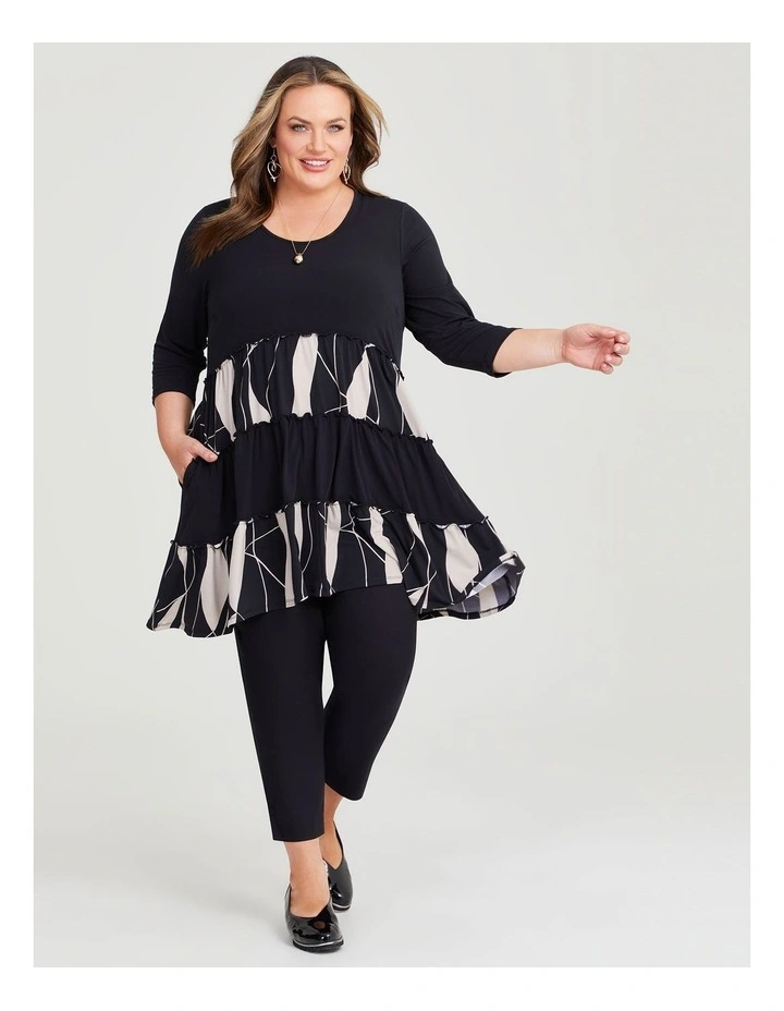 Tier Layer Spliced Tunic in Black Print